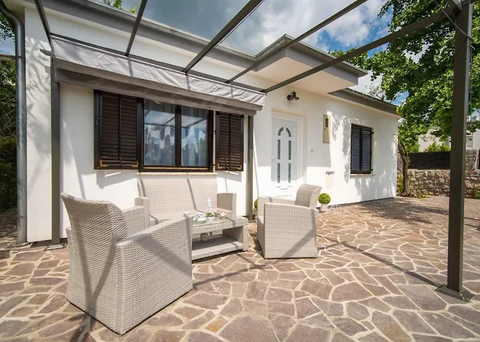 Сasa de vacaciones Erminia By Interhome